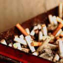 「小雪、北川景子、松嶋菜々子……」愛煙家たちが“タバコ1,000円”への抗議運動に駆り出される？