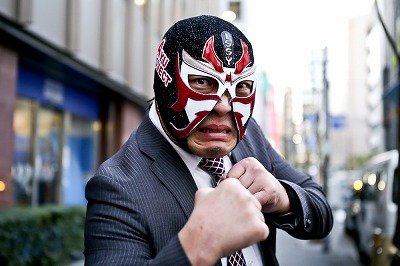 プロレスラーサスケ氏が話題の低視聴率ドラマ『セシルのもくろみ』を絶賛！　真木よう子応援団長に名乗りの画像1