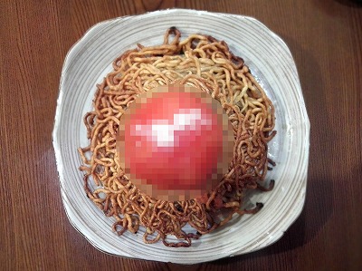 「私、焼きそばさんと結婚します！」って言ってしまいそうなアレが乗った焼きそばの画像1