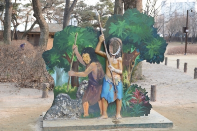 リアルすぎる原始人がウヨウヨ……「ソウル岩寺洞遺跡」の画像4