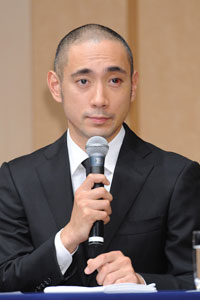 ebizo_boukoukaiken1220.jpg