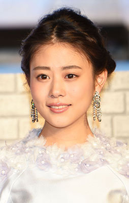 主演映画で明暗クッキリ！　高畑充希が女優としての格で、綾瀬はるかを完全に逆転……の画像1