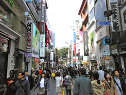 myeongdong2.jpg