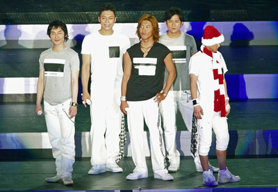 smap011903.jpg