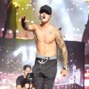 ジャスティン・ビーバー、ステージで飲酒とマリファナ！？　