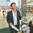 中国版『ターミナル』!?　搭乗便に乗り遅れた男性が、香港空港内で3日間自炊生活