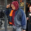 カニエ・ウェスト、殴ったパパラッチに謝罪！