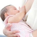 豊胸手術で入れたシリコンバッグが破裂し、母乳に混入！　海外製“人工おっぱい”の安全性は……？