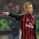 ミラン本田圭佑、謎のゴリ押し交代に契約出場疑惑か？　3試合でプレー時間15分の晒し者に……