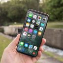 本家の発売に先駆け、iPhone 8がアジア最大級の“偽スマホ”マーケットに登場！