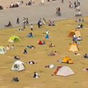 青姦ならぬテント姦!?　夕暮れの川沿いは、Ｈ目的のカップルでいっぱい