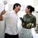 夫の出張にコンドームを持たせる!?　中国メディアの「日本人妻」イメージが時代錯誤すぎる！