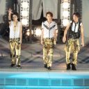 嵐の1st写真集が25倍の高値に！　品切れプレミア化にファンも動揺