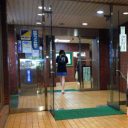上野駅前にある「伝説の違法風俗マンション」を内見してきた！