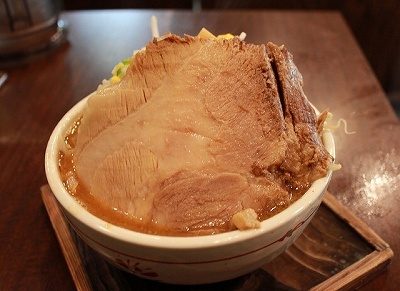 感謝感謝!連載100回記念企画 今食べられる珍級ラーメンベスト3!!の画像3
