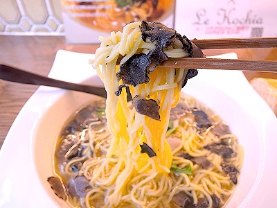 【GW10連休毎日連載企画】#5 令和元年初日は銀座で食べる世界の三大珍味ラーメンの画像7