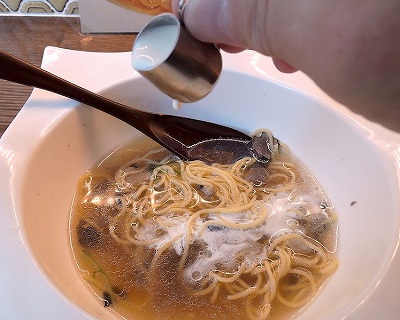 【GW10連休毎日連載企画】#5 令和元年初日は銀座で食べる世界の三大珍味ラーメンの画像8