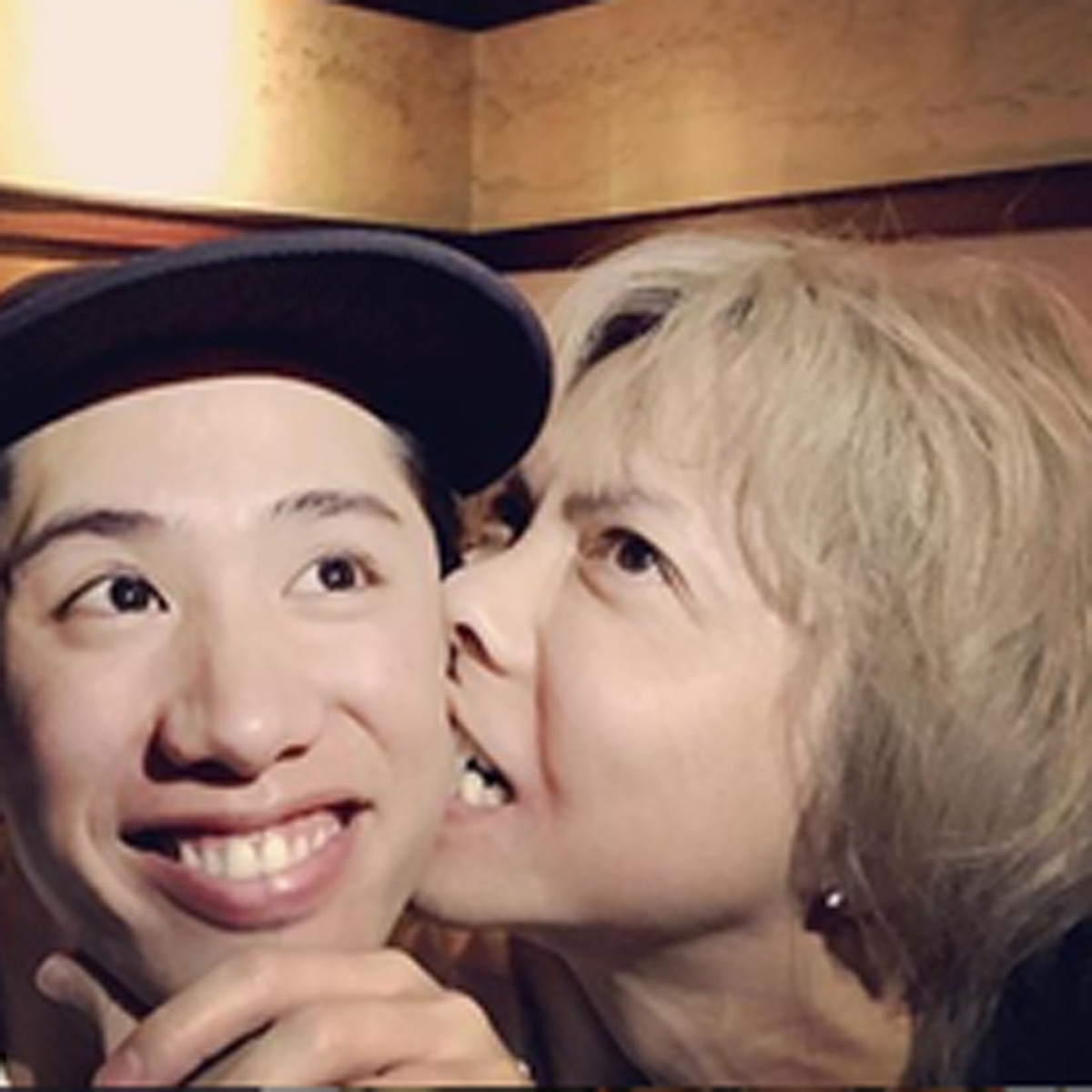 One Ok Rock Takaを 可愛いから食べた Hyde 容姿の劣化が激しすぎて悲鳴の声 日刊サイゾー One Ok Rock Takaを 可愛いから食べた Hyde 容姿の劣化が激しすぎて悲鳴の声 日刊サイゾー