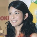 上原多香子「母と呼ばれた日。感謝」とつづるも、大失態……非公開Twitterをスポーツ紙がさらし、大炎上！