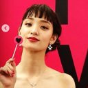 剛力彩芽、2カ月ぶりにメディア登場！　交際順調よりも“顔激変”が話題「表情怖い！」