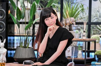 麻生久美子「テレビに出るとテンパっておかしなことを言う」無防備さは健在!?　「出たら、エロ本だった。アハハハハハ！」の画像1