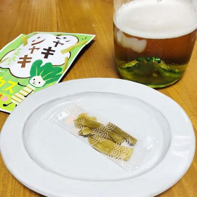 あれ…なんかこれうまい  茎わかめよりもコリコリ食感がうまい 茎レタス　低下カロリーで癖もなくコンビニ最強つまみに！の画像4