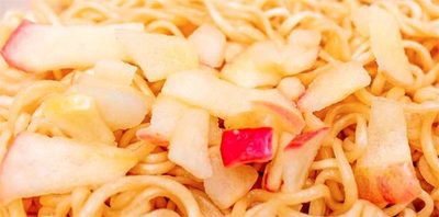 衝撃の「アップルパイ味」も腹括って全力レビュー! 今年下半期に登場した珍品ペヤング3選!!の画像6