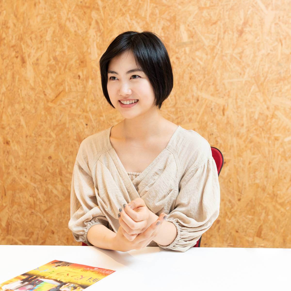 白い粉、血痕、そして銃声でリアル通報…のぶっ飛び撮影 小川未祐が語る「私がキマる瞬間」とは?