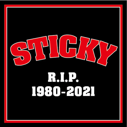 SCARSリーダーのA-THUGがプロデュースしたSTICKY追悼Tシャツを数量限定で販売！　の画像4