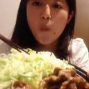 小林礼奈、養豚場勤務経験ありで自分が育てた豚を食べる動画を投稿していた!?