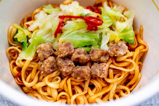 カップ麺界の王者「カップヌードル」が攻め過ぎたかもしれないチャレンジ商品3選の画像8