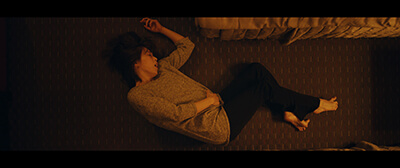 釈由美子、初めての海外映画『ロックダウン・ホテル』出演で怪演を魅せつける！の画像3