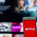 「アンチ動画配信サービス」のスピルバーグ監督も手のひら返し！ Netflixの懐の深さとは