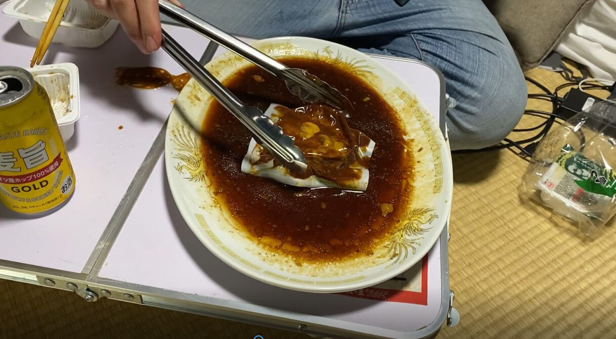 【読めるYouTube動画】YouTuber・怪物くんが食らう「業務スーパーゆせん商品BEST5」!!【骨にも味ついてる】の画像38