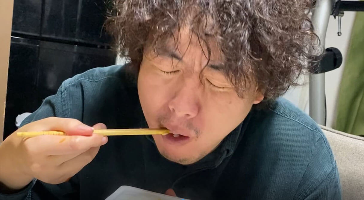 【読めるYouTube動画】YouTuber・怪物くんが食らう「業務スーパーゆせん商品BEST5」!!【骨にも味ついてる】の画像51