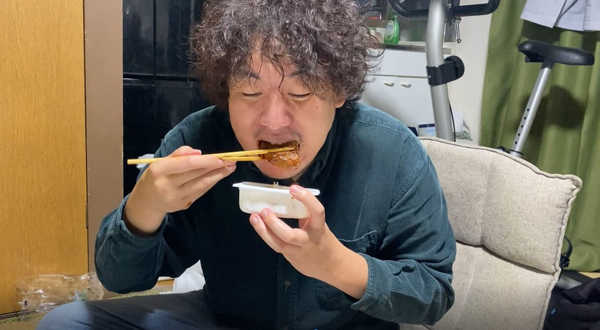 【読めるYouTube動画】YouTuber・怪物くんが食らう「業務スーパーゆせん商品BEST5」!!【骨にも味ついてる】の画像54