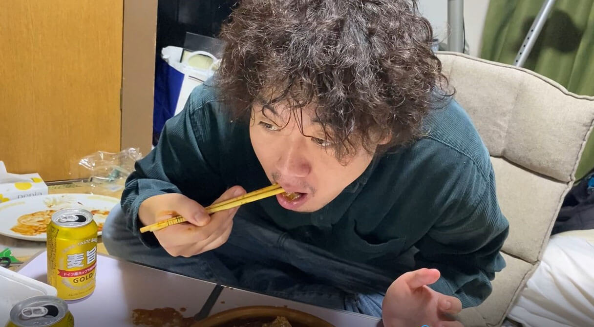 【読めるYouTube動画】YouTuber・怪物くんが食らう「業務スーパーゆせん商品BEST5」!!【骨にも味ついてる】の画像73