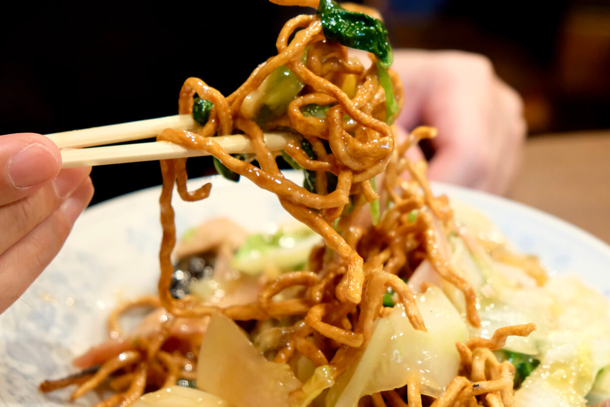 渋谷の名店「麗郷」で使える裏技! メニューにないバキバキかた焼きそばの画像6