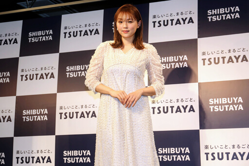 篠崎愛、20代ラスト写真集発売！　その出来栄えは「最高だと思う。過去イチかな」の画像2