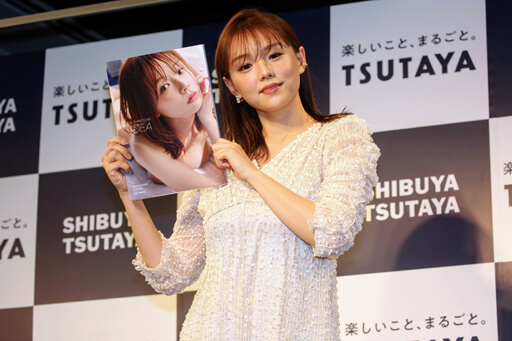 篠崎愛、20代ラスト写真集発売！　その出来栄えは「最高だと思う。過去イチかな」の画像1