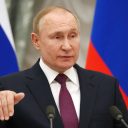 プーチン政権批判のロシア高官が機中で突然死…不自然な緊急着陸のミステリー