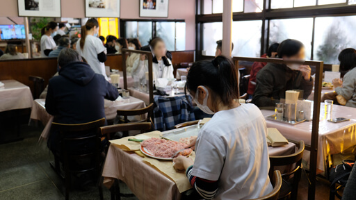 横浜レジェンド町中華「奇珍」具材に負けない揚げ麺のスーパーイリュージョンの画像3