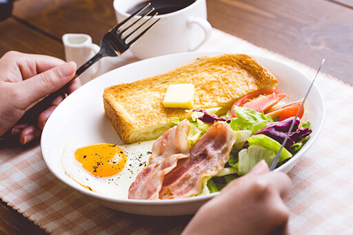 朝食をぬくと太ることが判明、名古屋大学の研究G発表　筋肉萎縮で運動機能障害もの画像1