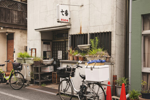 西麻布なのに500円！ ガーナ人も魅了するワンコインかたやきそばの信念の画像2