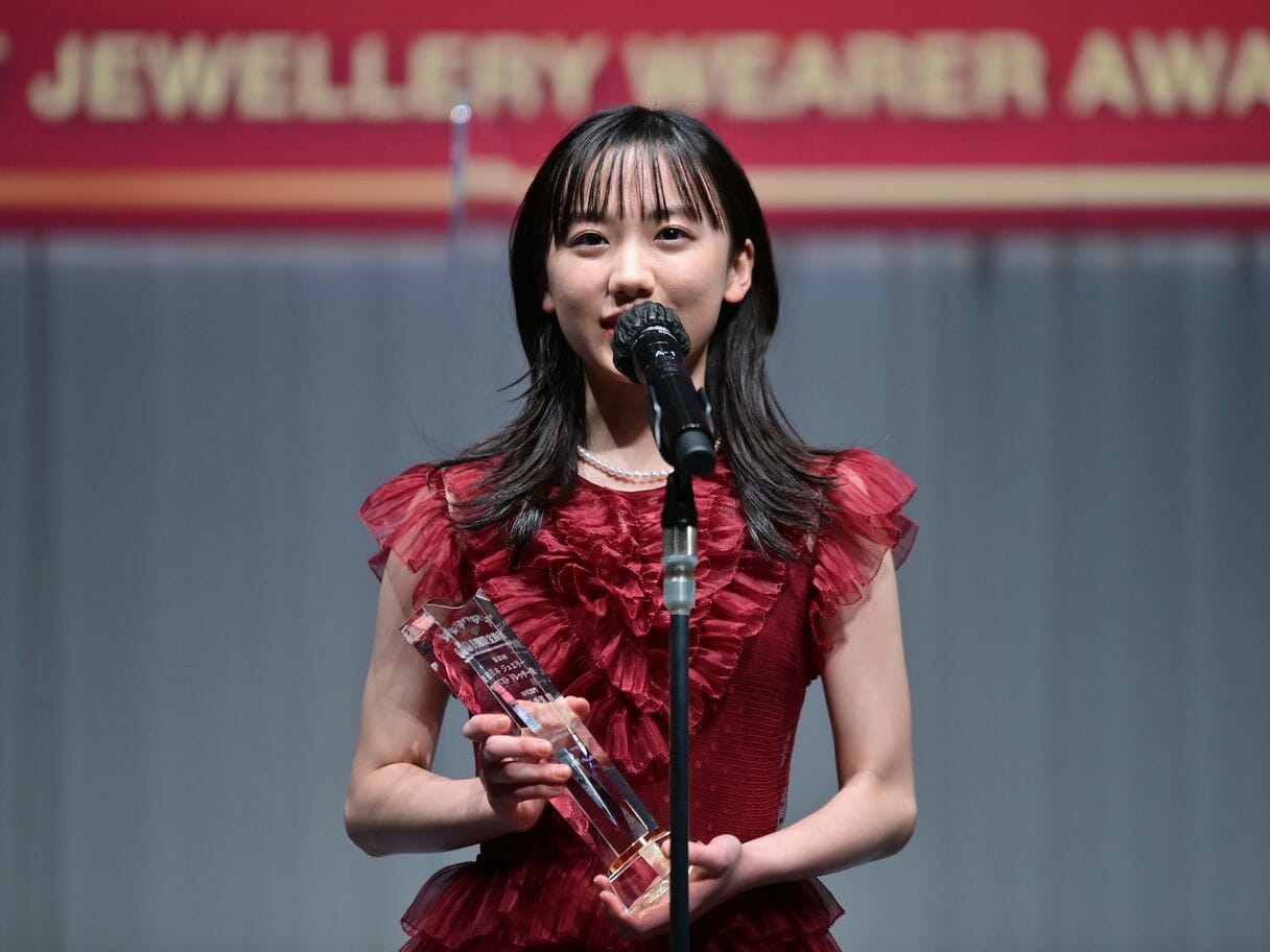 芦田愛菜、学業と両立しながら「CM女王」の偉業「夢は病理医」で注目される進路