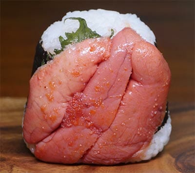 セブン-イレブン＆ニューデイズ、SNSがザワつく超デカ盛りエンタメおにぎり9選の画像4