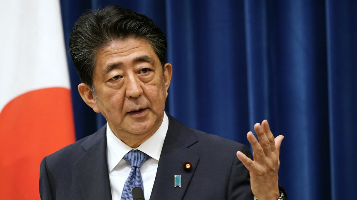 安倍元首相国葬を岸田首相に進言した“ブレーン”の差別発言と統一教会擁護