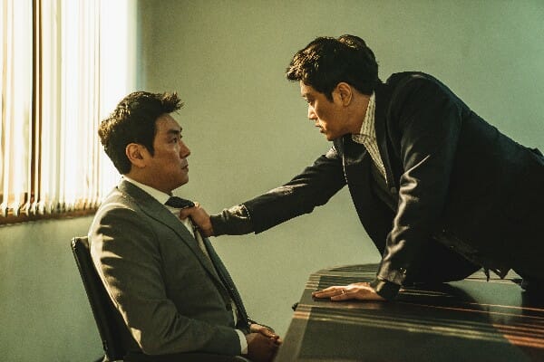 佐々木譲の大河小説が韓流映画に！　悪と善との境界に立つ『警官の血』の画像2