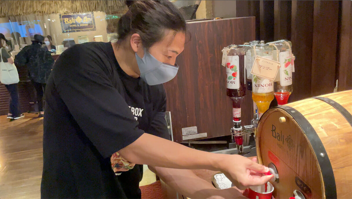 [入稿済み・縦型写真まだ]サウナ施設だけがサウナじゃない！ プロレスラーがレジャーホテルでととのいの新境地への画像3