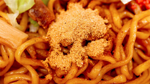 セブンイレブンが誇る「蒙古タンメン中本」&「とみ田」カップ麺、飛び道具入りの新味を実食!の画像11